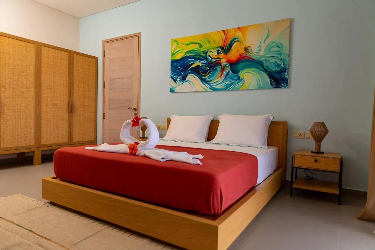 Paradise Chalets Yoga & Wellness Takamaka Hotel