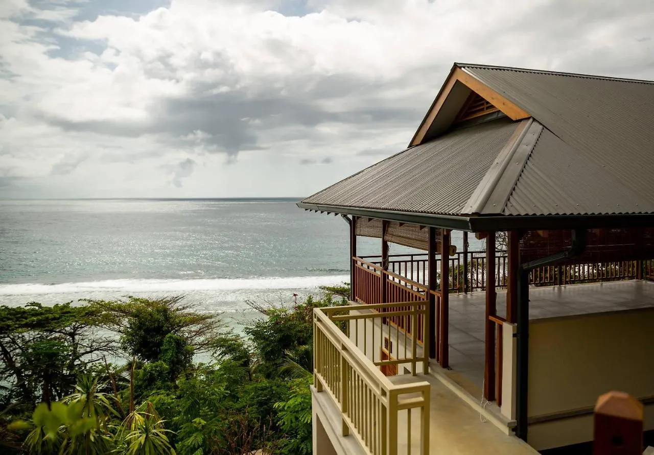 Hotel Paradise Chalets Yoga & Wellness Takamaka Seychelles
