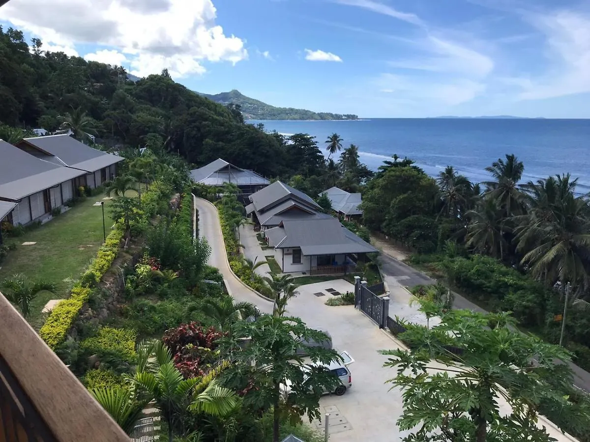 Hotel Paradise Chalets Yoga & Wellness Takamaka