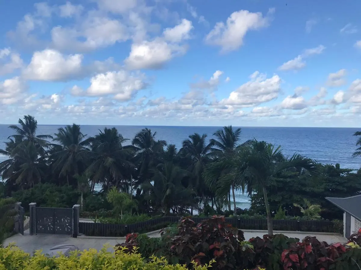 Paradise Chalets Yoga & Wellness Takamaka