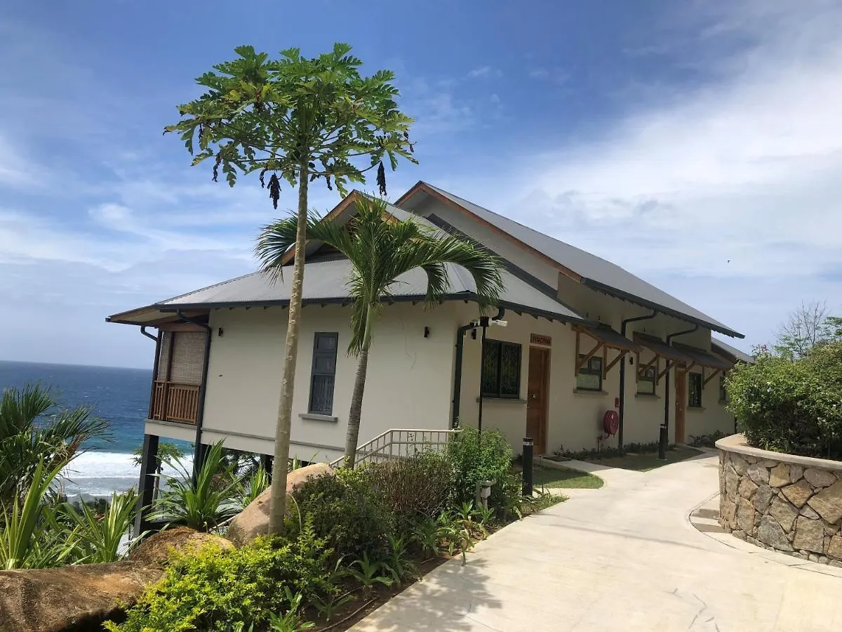 Hotel Paradise Chalets Yoga & Wellness Takamaka Seychelles