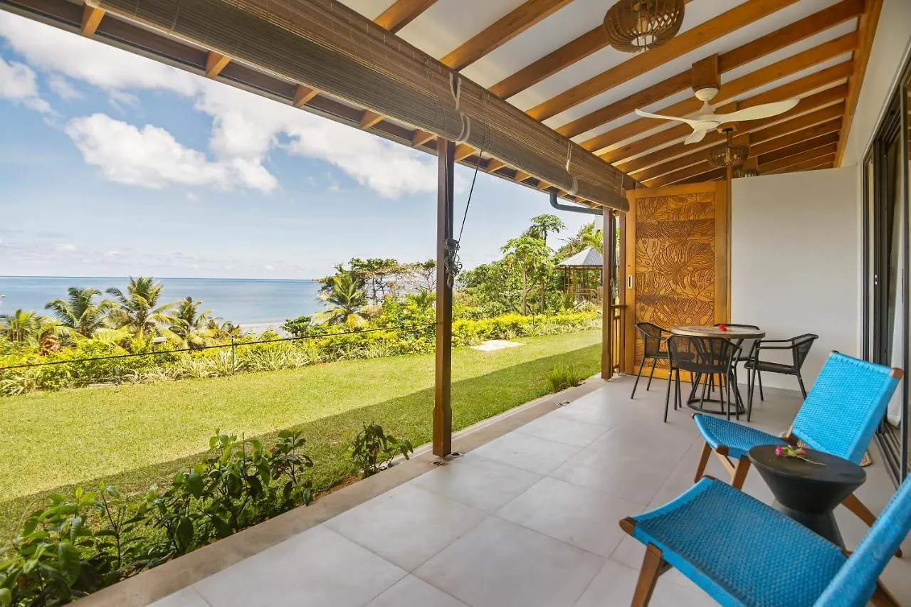 Paradise Chalets Yoga & Wellness Takamaka Hotel